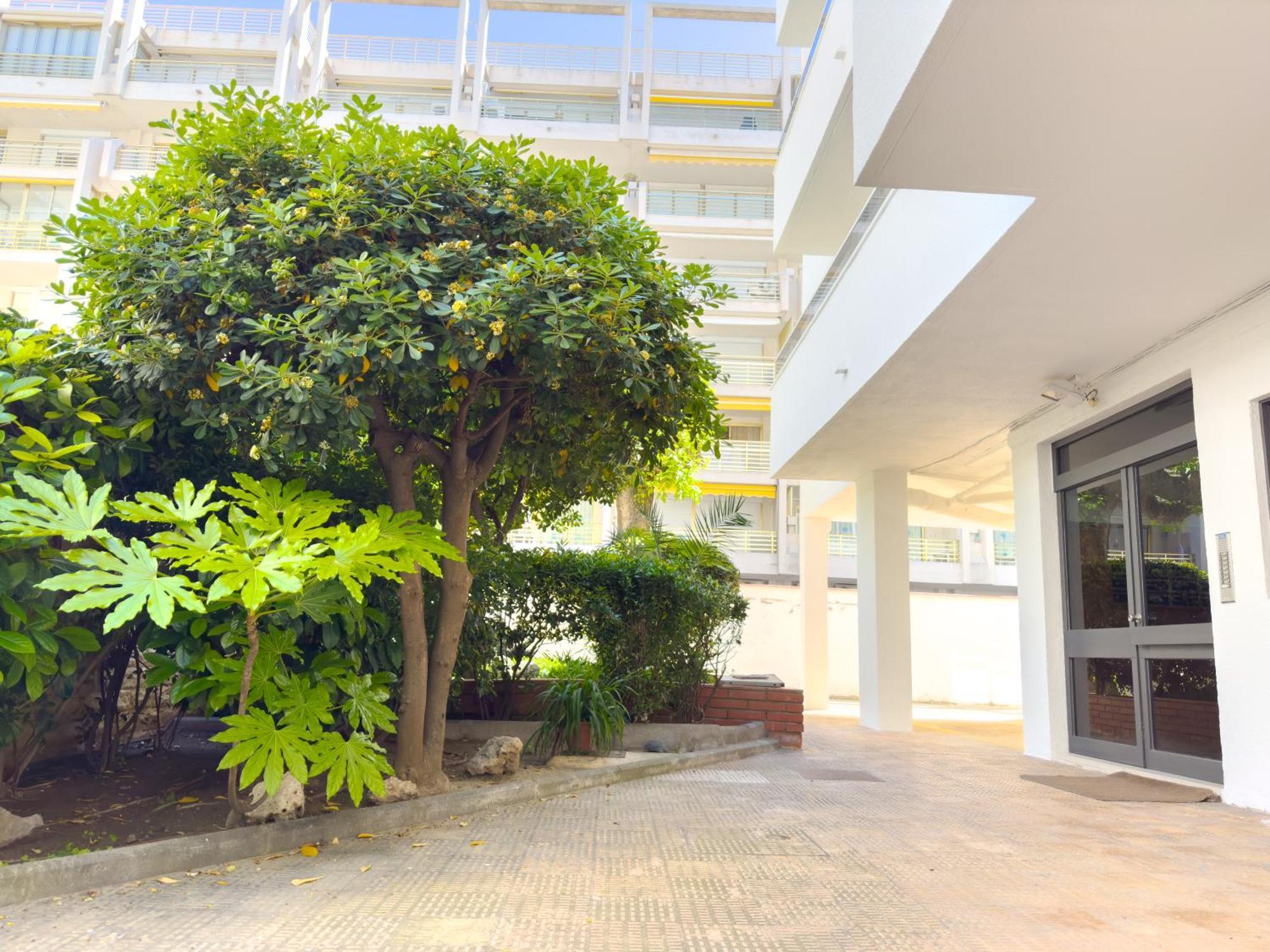 Rentalmar Atlantida Apartamentos Salou Kültér fotó